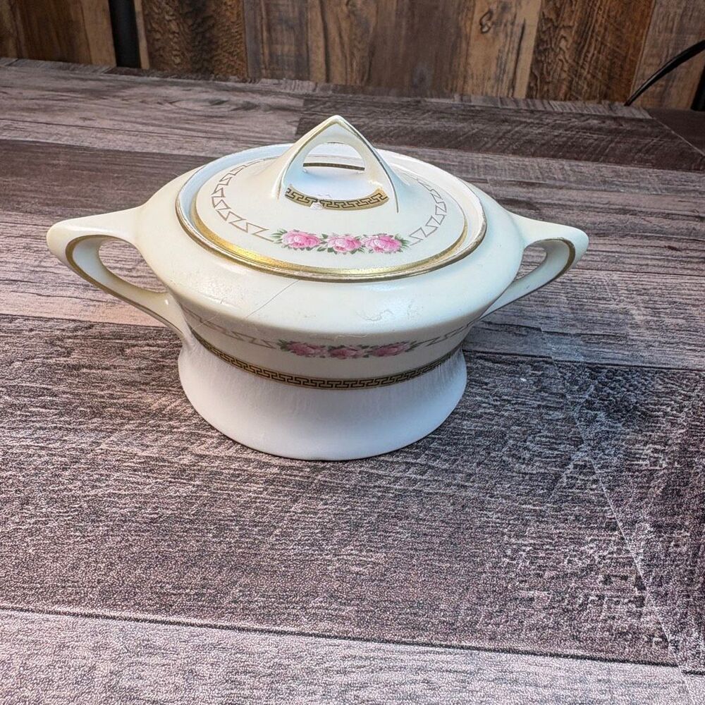 Hutschenreuther Selb Bavaria Covered Vegetable Dish Floral Gold Tureen